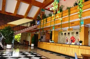 Wuzhishan Resort Hotel - Image 2