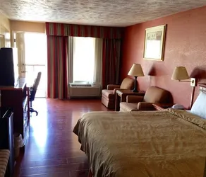 Riverview Inn - Image 3