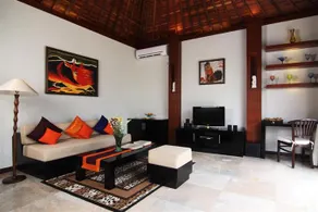 The Palm Suite Villa & Spa - Image 3