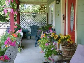 A Scented Garden Bed & Breakfast - Image 2