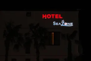 SeaZone Hotel - Image 2