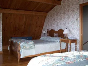 Summerville Beach Retreat - Image 5