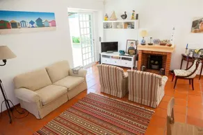Parede Guest House - Image 5