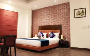 OYO ROOMS DLF PHASE 3 - Image 5