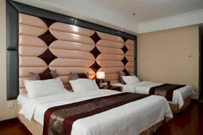 Tianchi Garden Hotel - Image 2