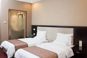 Kaiyue Business Hotel - Image 2