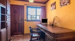 Casa Estilo Colonial - Image 4