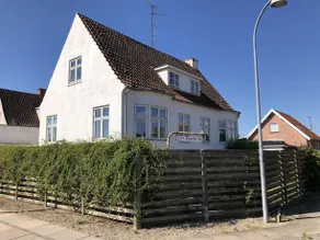 Nice 1st floor apartment - Image 1