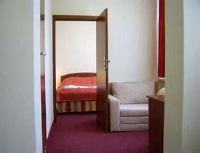 Gliding Hotel Leszno - Image 3