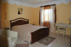 La Pinturella - Image 2