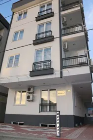 Moon Apartment - Image 1