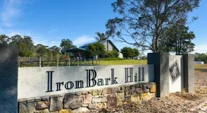 Ironbark Villa 3 - Image 2