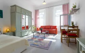 Souper Apartments Downtown-Király Street - Image 1