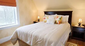 Montgomery Inn Ingleside - Image 3