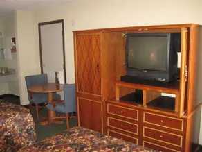Meridian Extended Stay Hotel - Image 3