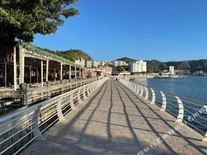 Maerdaifu Beach Sea-view Chalets - Image 4