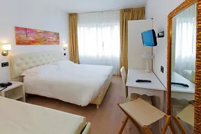 Hotel Mainè - Image 2