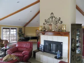 Avocado Wine Country Estate - Image 2