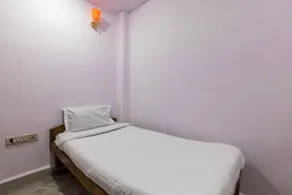 Hotel O Banjara Luxury Stay - Image 5