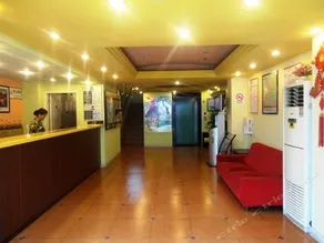 Home Inn Jiading Chengzhong Road - Image 2