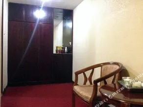 Rongyan Business Hotel - Image 5