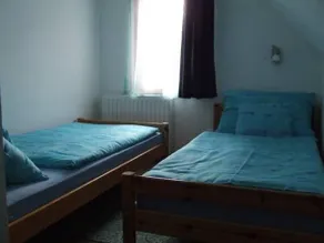 B uj-lak maganszallas - Image 5