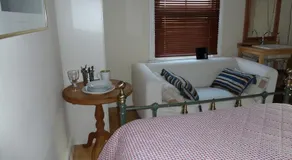 The White House Guest House - Image 3