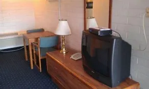 Budget Host - Image 3