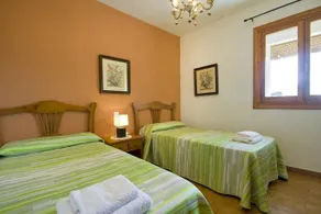 Las Palmeras - Image 4
