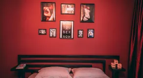 50 Shades of Love - Image 5