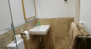 Garden Cottage - Image 2
