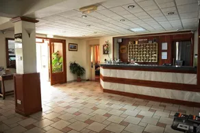 Ekali Hotel - Image 2