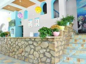 XIYATU HOLIDAY INN - Image 4