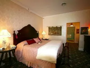 1896 House Country Inn Barnside Inn - Image 4