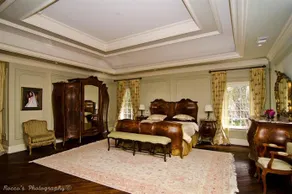 Beverly Hills Fab Estate - Image 3