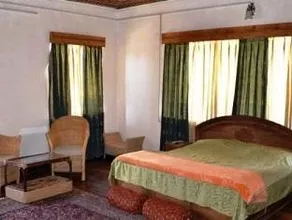 Homestay in Kashmir - Image 3
