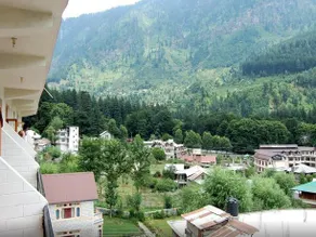 Hotel Himalayan Regency - Image 4