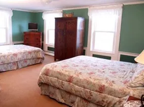 The Inn on Shipyard Park - Image 1