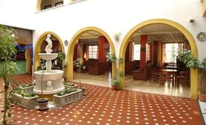 Tres Torres - Image 5