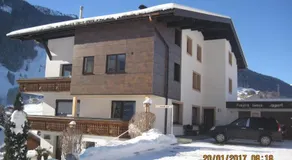 Haus Ganeu - Image 2