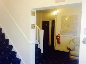 Elston Guest House - Image 2
