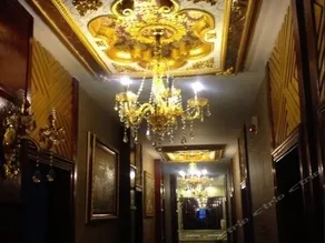 Xilai Holiday Hotel - Image 4