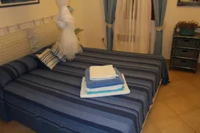 Appartamento con Giardino e Piscina - Image 4
