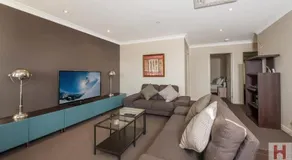 Maison Noir 1 - Image 5