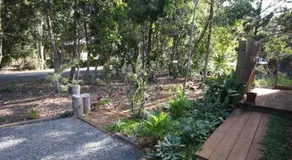 15 Belle Court - Modern, architect designed, open plan holiday home with outdoor shower - Image 2