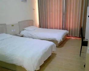 Sishui Haichang Business Hotel - Image 3