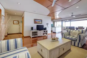 Claytons 8 By Discover Stradbroke - Image 3