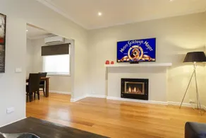 Bendigo Holiday Houses Lilac - Image 3