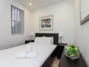 Grand 6BR in Downtown MTL by Sonder - Image 4