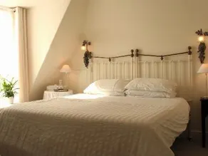 Marlborough House Bath - Image 5